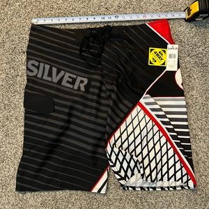 Quiksilver Men’s Board Shorts. Size 36. New with tags.